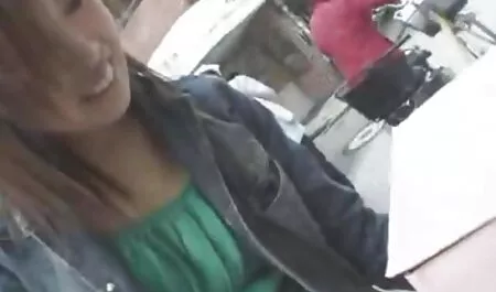 お尻lickingめてるとボール 動画 エロ 女性