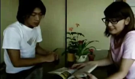 お母さんの息子の打撃 女 動画 エッチ