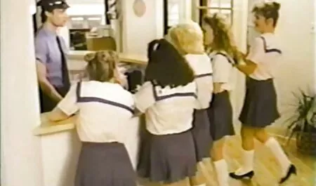 お尻から汚れslutを取ります エロ 動画 女性 向け 無 修正