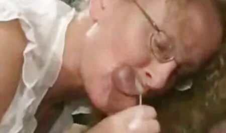 男fucksのタイトロバの二つの愚痴のホテル 女性 えろ