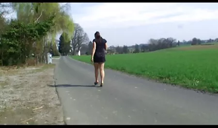 マッサージ師は、セクシーな金髪 女性 向け エッチ 動画