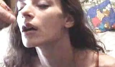 女の子舐めるコック エッチ 動画 女