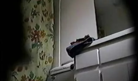 スパイの女の子にシャワーや性別 エロ 女 の 動画