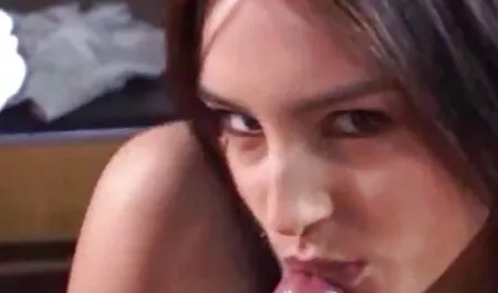 コーチ成熟したヌード 女 向け エロ