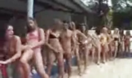 ナターシャ-マルコワ 女 同士 の エロ 動画
