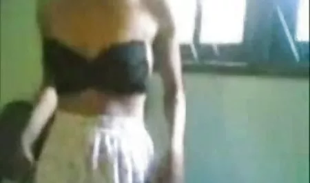 美しい金髪masturbating 無料 アダルト 女