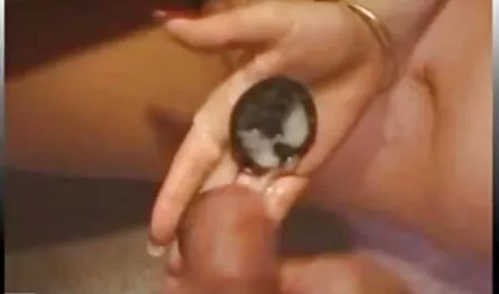 かわいいザーメン アダルト 女性 が